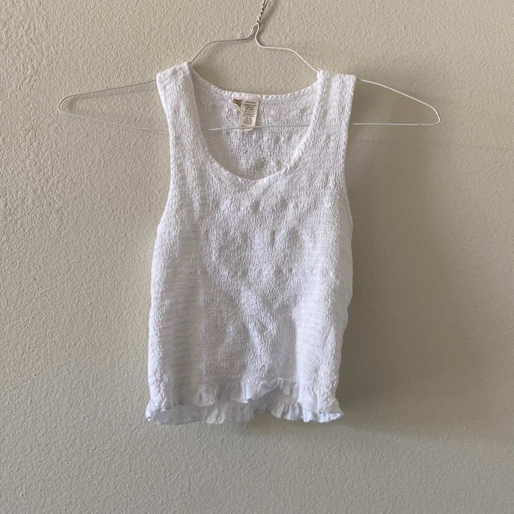 Women’s White Sleeveless Crop Top